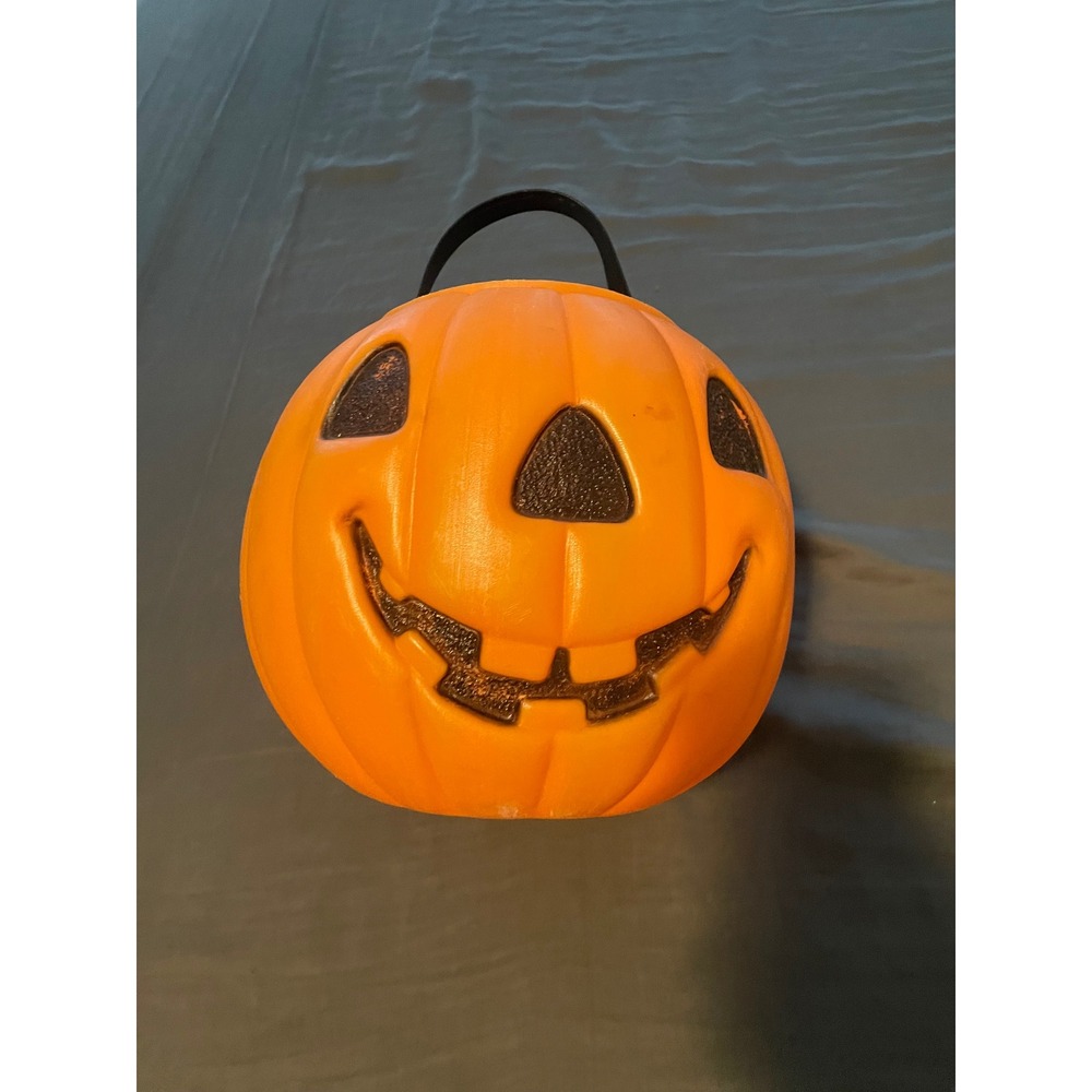 Vintage AJ Renzi Pumpkin Blow Mold Trick-Or-Treat Bucket Scared Cat Halloween